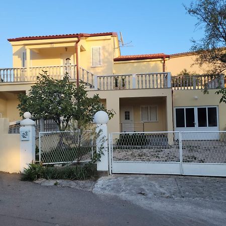 סלינה Mala Vila מראה חיצוני תמונה