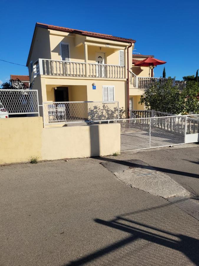 סלינה Mala Vila מראה חיצוני תמונה
